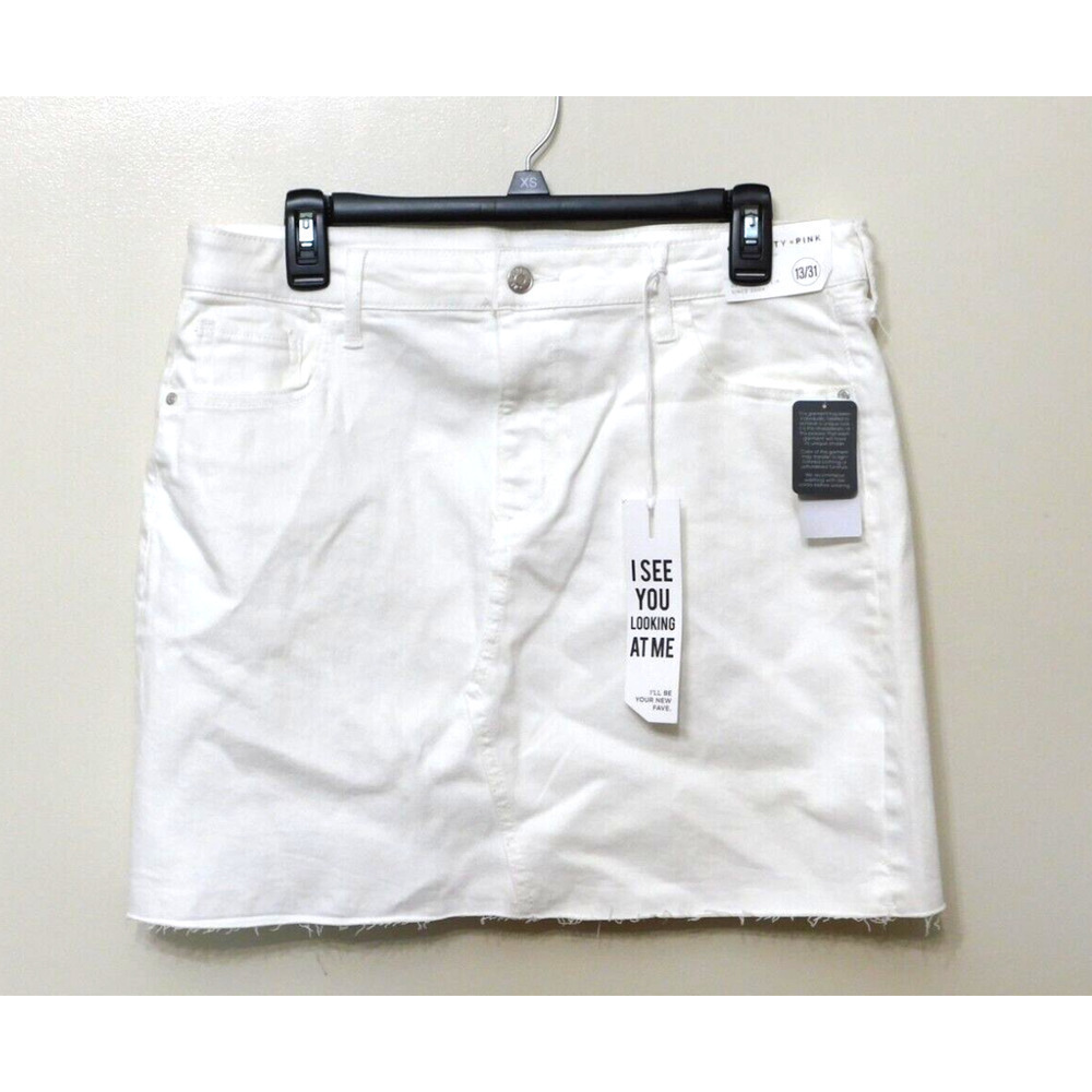 Jr526 celebrity pink white juniors denim raw hem mini skirt size 15 / 32 - Picture 2 of 3